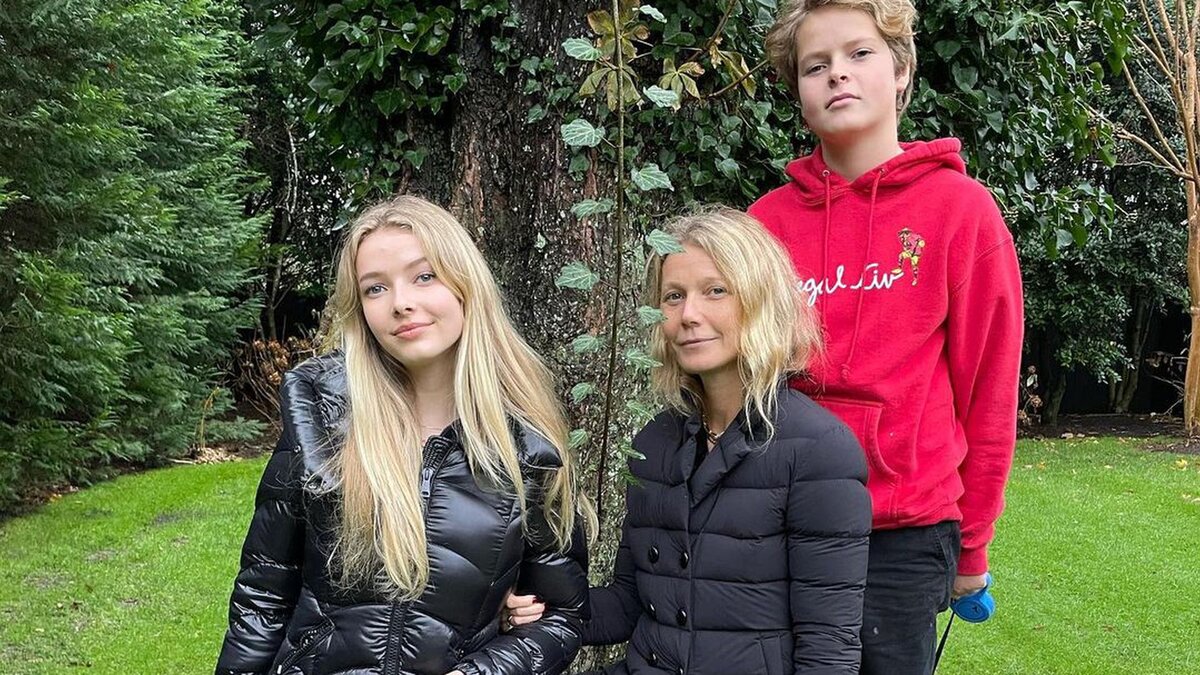 Гвинет с детьми