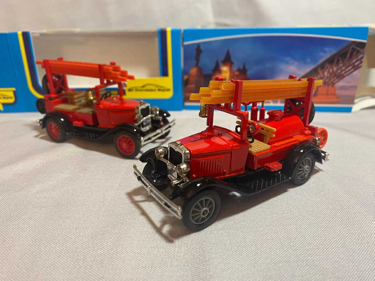 Вашему вниманию предлагаются модели, способные при необходимости закрыть собой оба пробела в коллекции: Газ-А с бочкой и насосом + Газ-А со скамейками. 