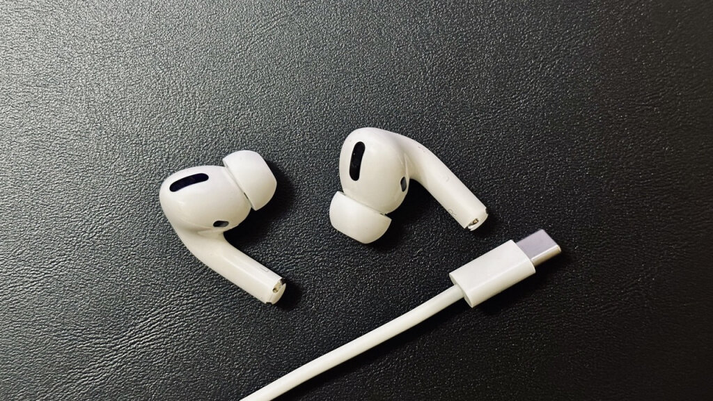    AirPods
