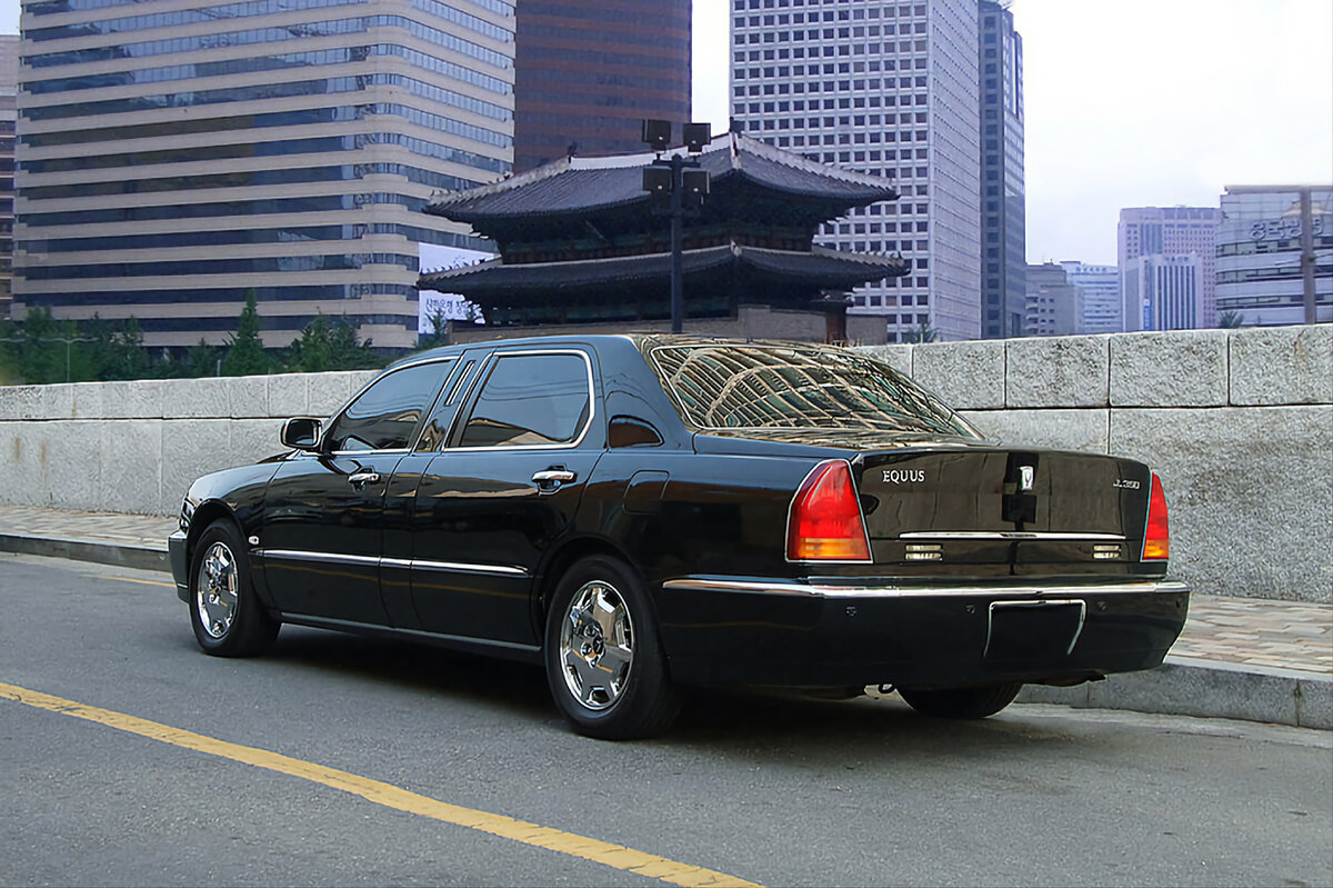 2011 Hyundai Equus us spec