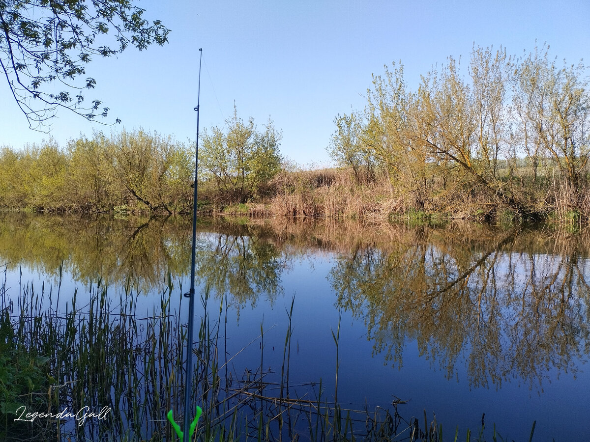 Вода - как зеркало, ни ветерка