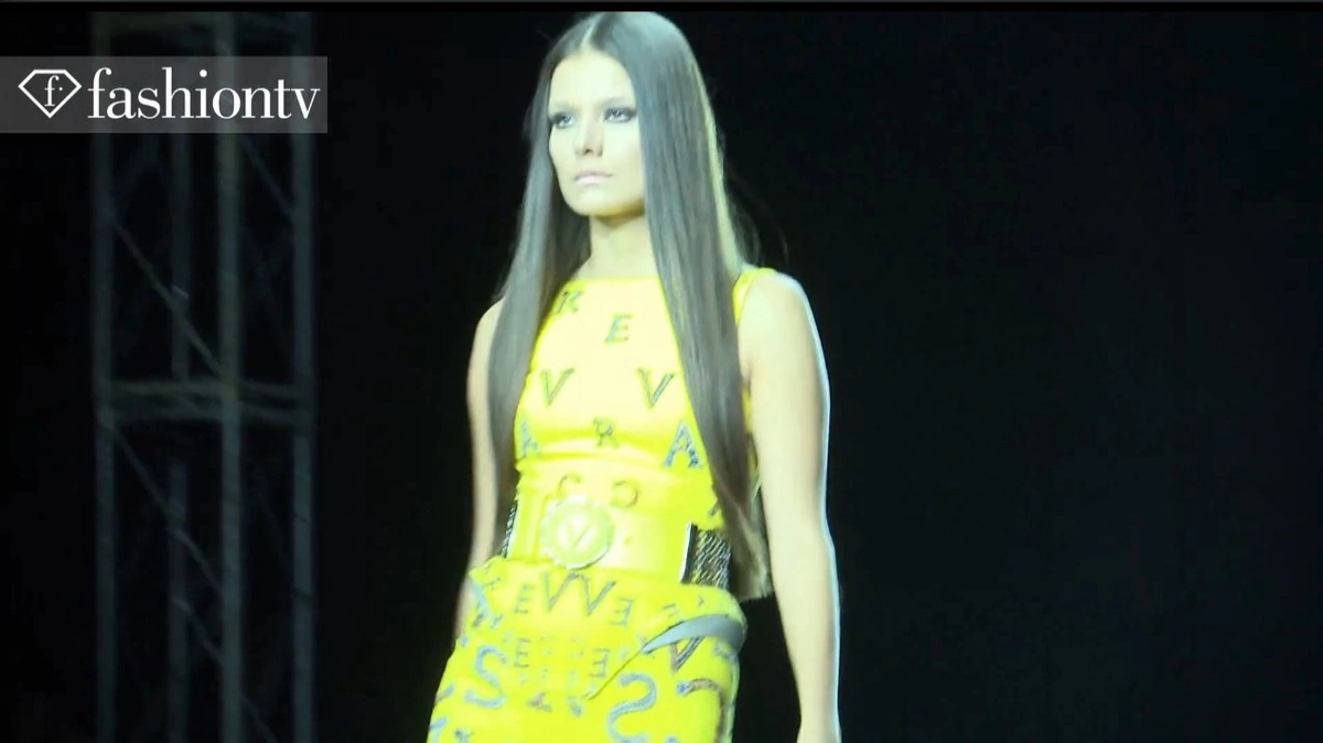 Versace show.