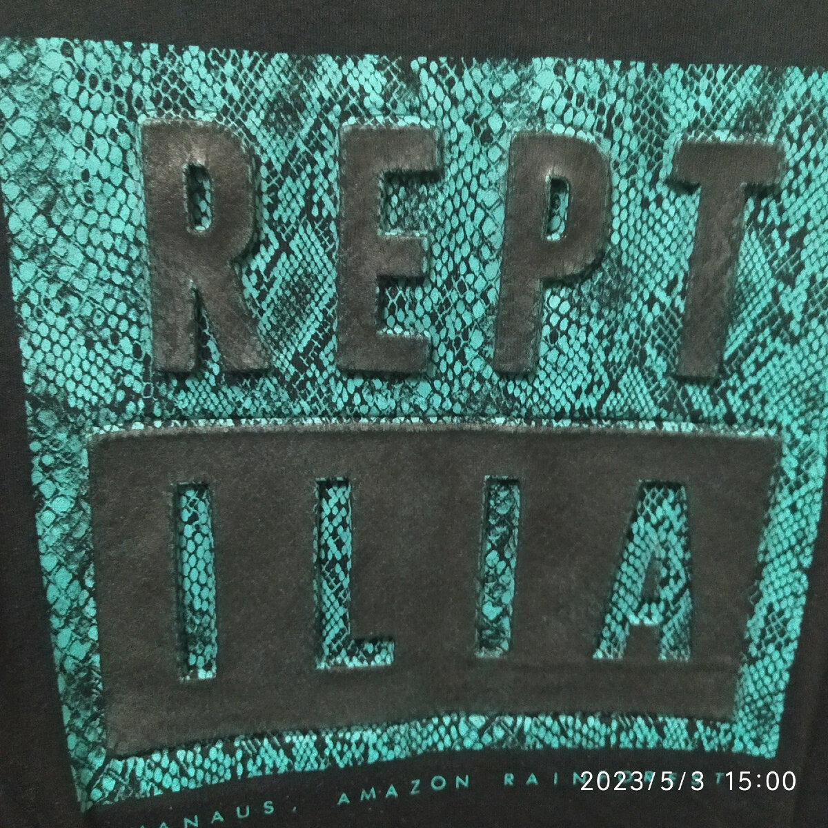 Принт - это самое интересное в ней.