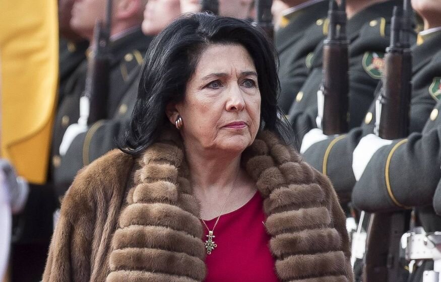    «Это провокация»: Президент Грузии отреагировала на отмену визового режима Россией