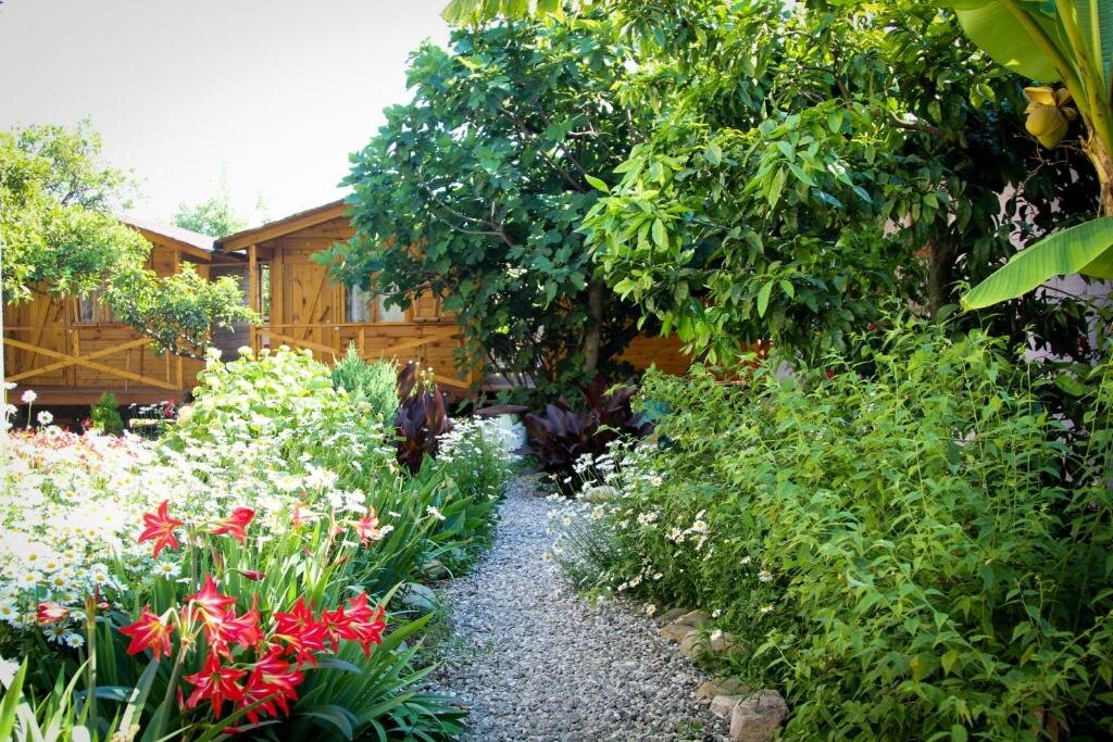 База отдыха "Теремки" в Алахадзы"