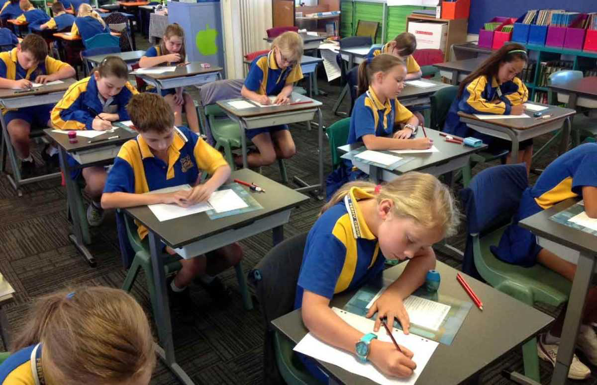 Средняя школа в Австралии. Образование в Австралии школы. Начальная школа в Австралии. Ученики в Австралии.