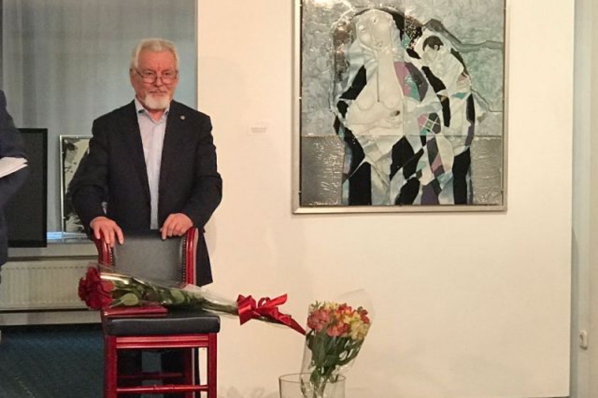    Уникальные эмали Николая Вдовкина показали в Ставрополе