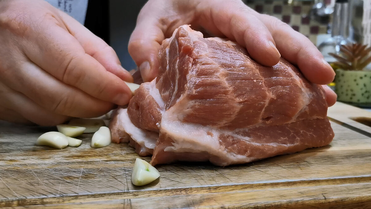 Даже самые мясные гурманы говорят, что сочнее еще не ели. Мясо в духовке,  способ в рукаве с бумагой плюс оригинальный маринад | Розовый баклажан |  Дзен