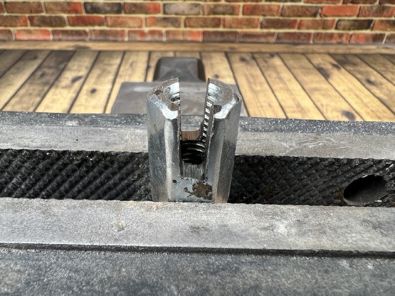 Как тройка из гайки, болта и шайбы принесла в мир новый виток инноваций ...