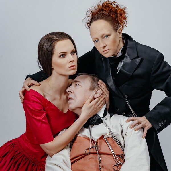     Александра Ревенко, Александр Семчев и Елена Морозова сыграют «Бовари» в Театре Наций