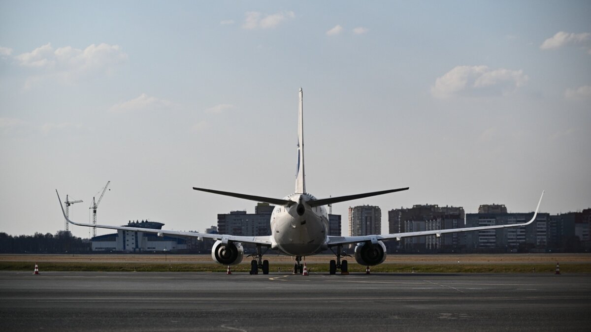     Авиакомпания Nordwind Airlines открыла прямые рейсы в Сочи из тюменского Рощино. Первый самолет Airbus А330-300 отправила на южный курорт накануне. Общая загрузка рейса составила 293 пассажира.