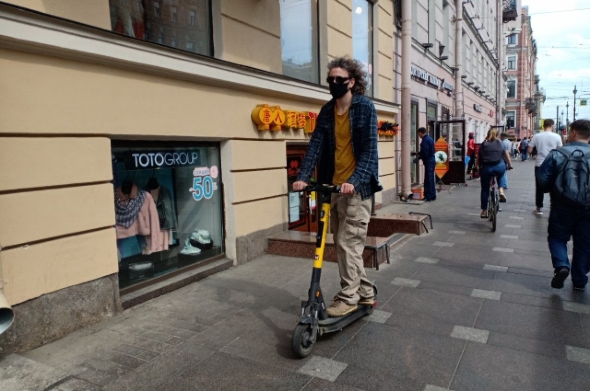    Иркутянам рекомендуют не кататься на самокатах и скейтах в День города