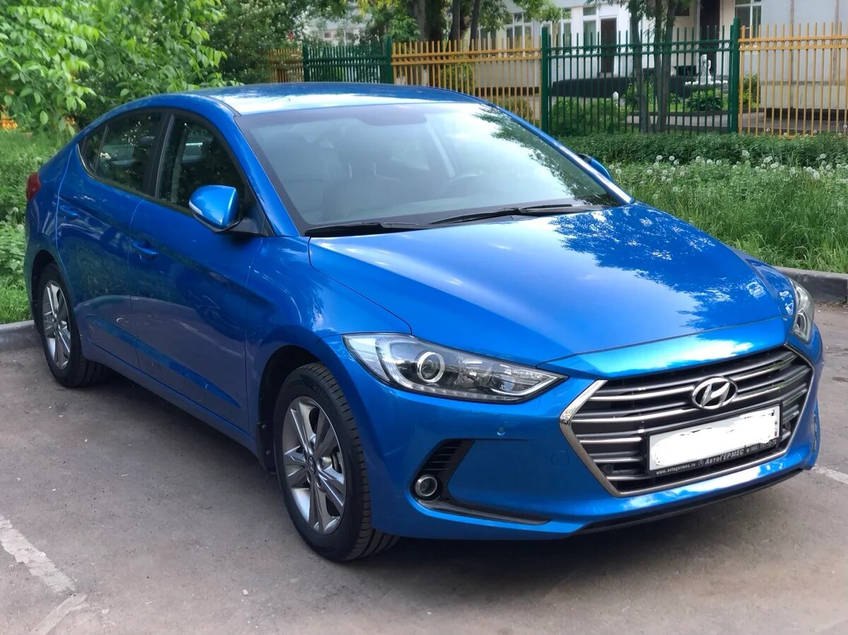 Hyundai Elantra VI AD - популярный седан, представленный на рынке с 2015 года.