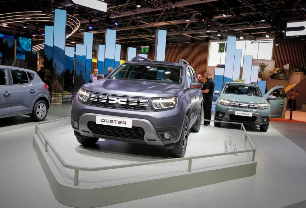 Рено дастер 2023 в новом кузове. Дастер 2023. Dacia Duster 2023. Самый дорогой Дастер.