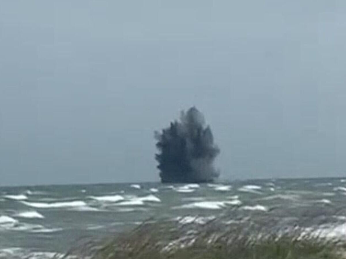    Обстрел пионерского лагеря в Херсонской области тремя ракетами "Storm Shadow" со стороны ВСУ. Стоп-кадр видео