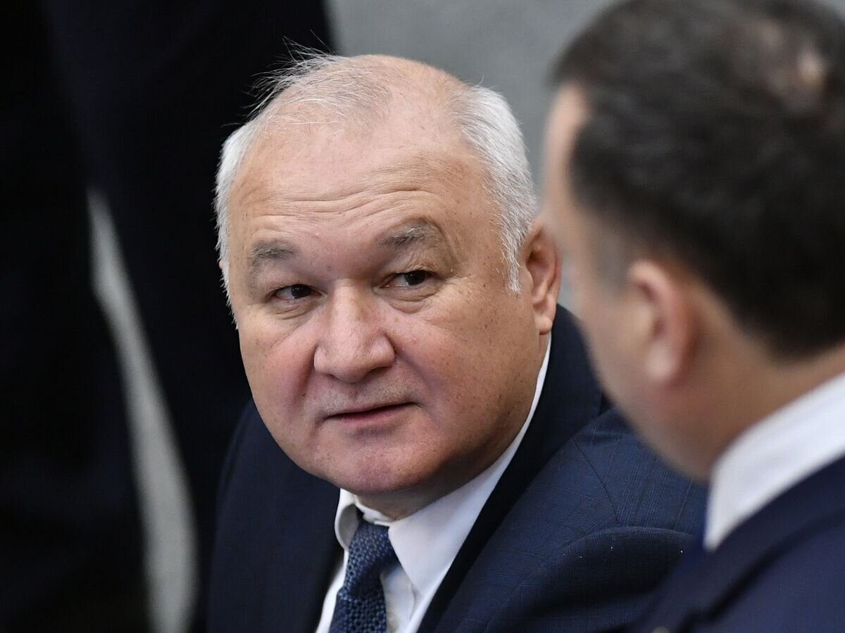    Председатель комитета Государственной Думы РФ по делам национальностей Ильдар Гильмутдинов на дополнительном пленарном заседании Государственной Думы РФ. 26 октября 2017© РИА Новости / Максим Блинов