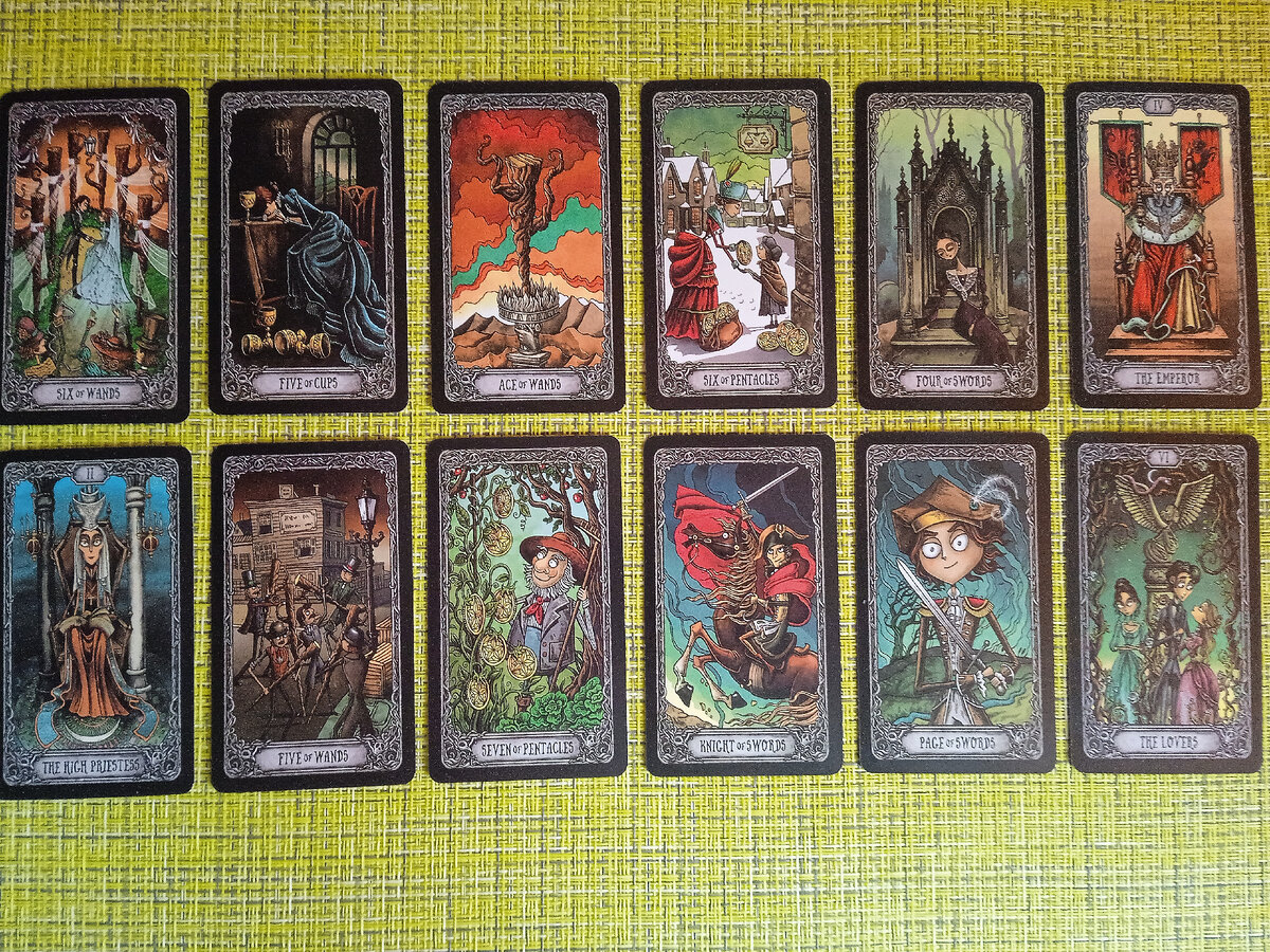 Перспектива отношений таро. Гадание таро что у него с соперницей. Таро магия сердец. Ева мэджик таро. Четверка дисков таро.