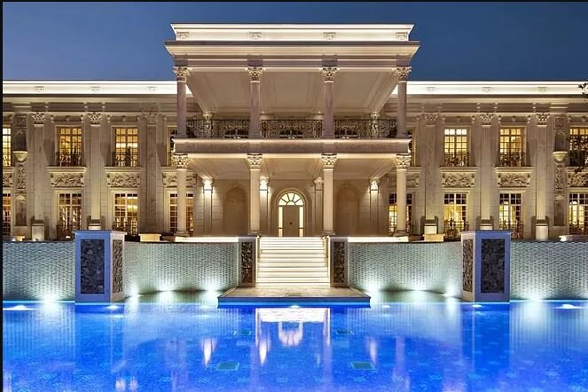 Главный фасад Мраморного дворца