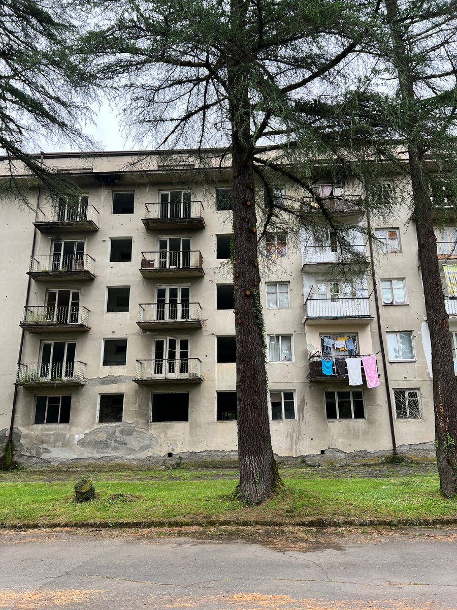 Дом заселен наполовину