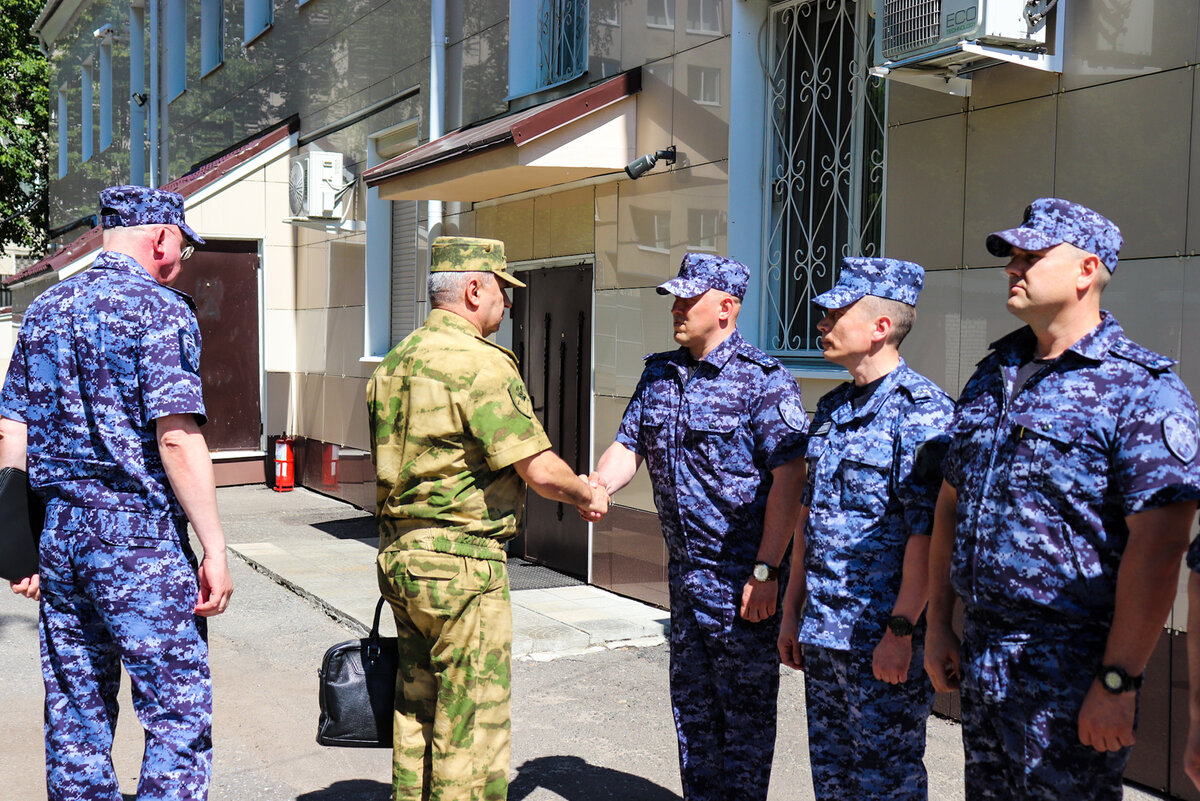 Командующий Приволжским округом войск национальной гвардии РФ совершил  рабочую поездку в Управление Росгвардии по Республике Марий Эл |  Росгвардия. Приволжский округ | Дзен