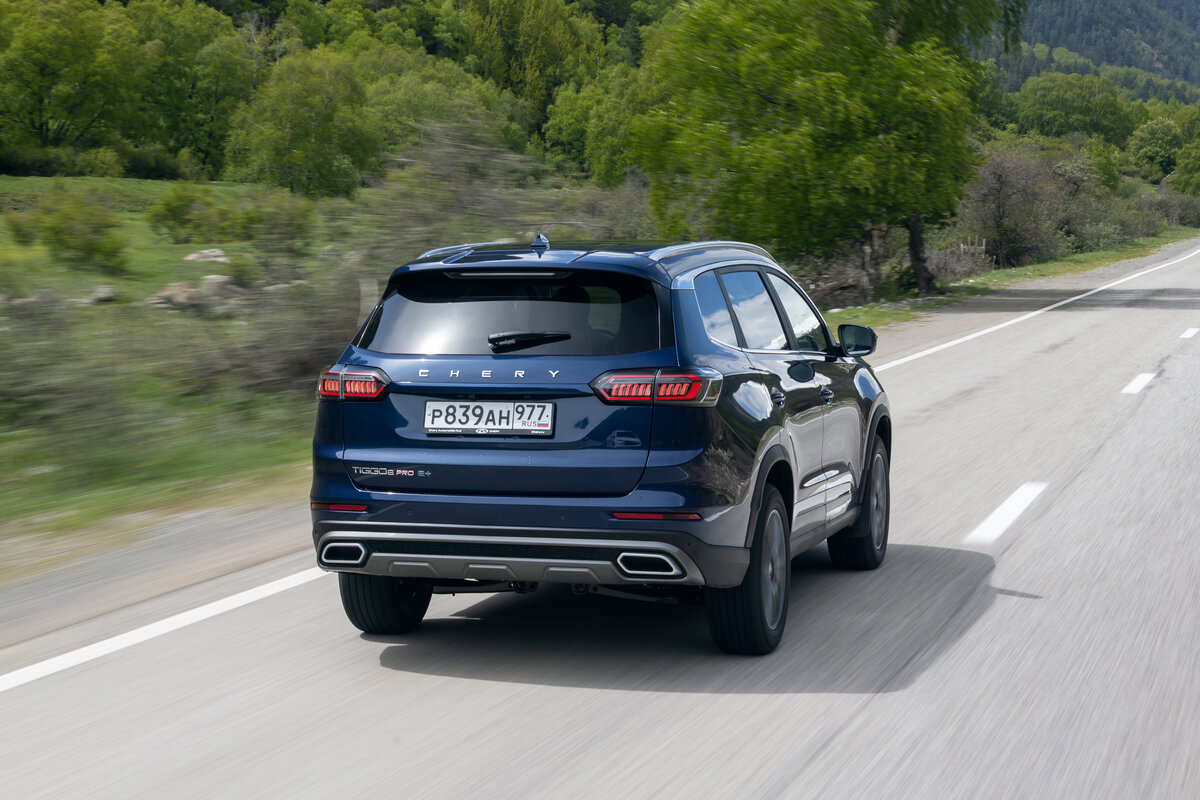 Чери тигго 8 гибрид. Тигго 8 e. Черри Тигго 8 е+ фото. Chery Tiggo 8 Pro. Разъем зарядки у ПХЕВ Тигго 8 про е+.