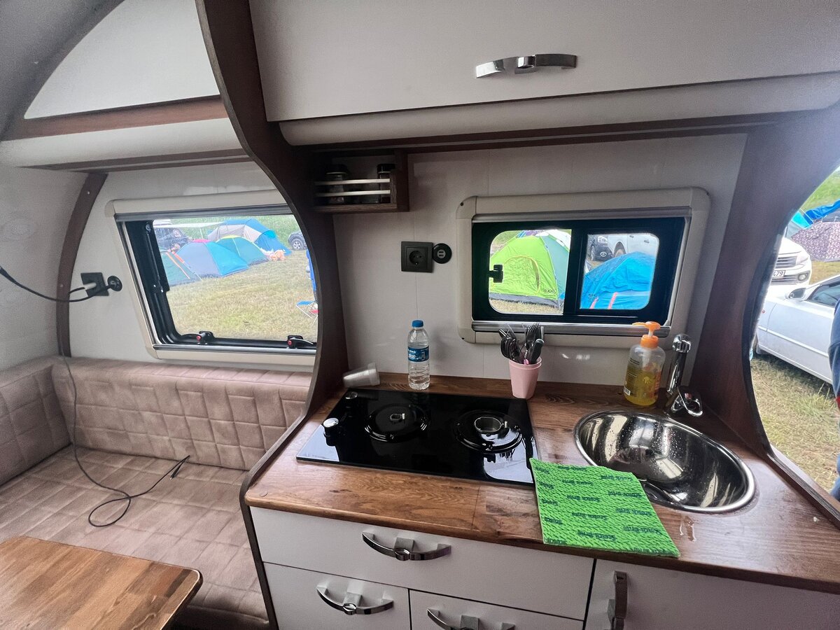 В последнее время, подобные караваны пользуются большой популярностью. Фото Автора