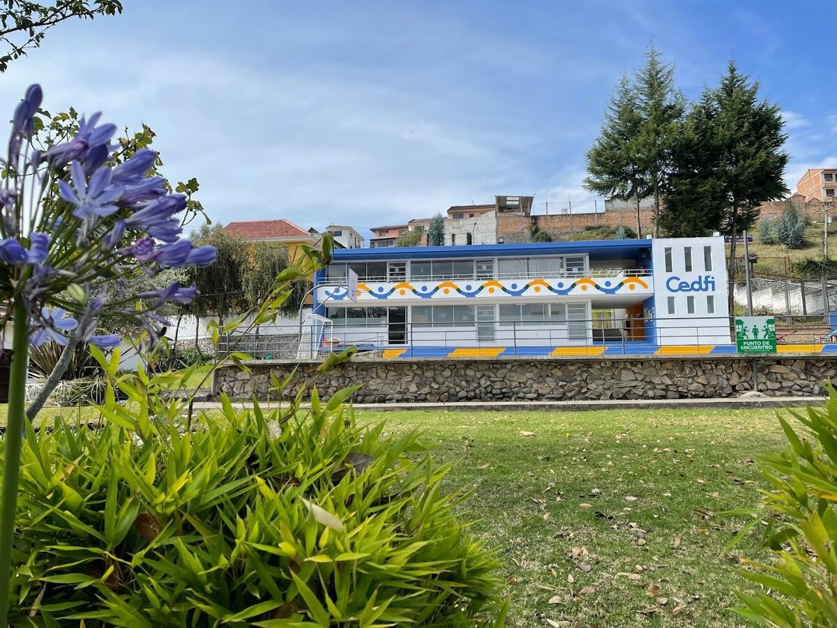 Школа Cedfi. Эквадор. Куэнка