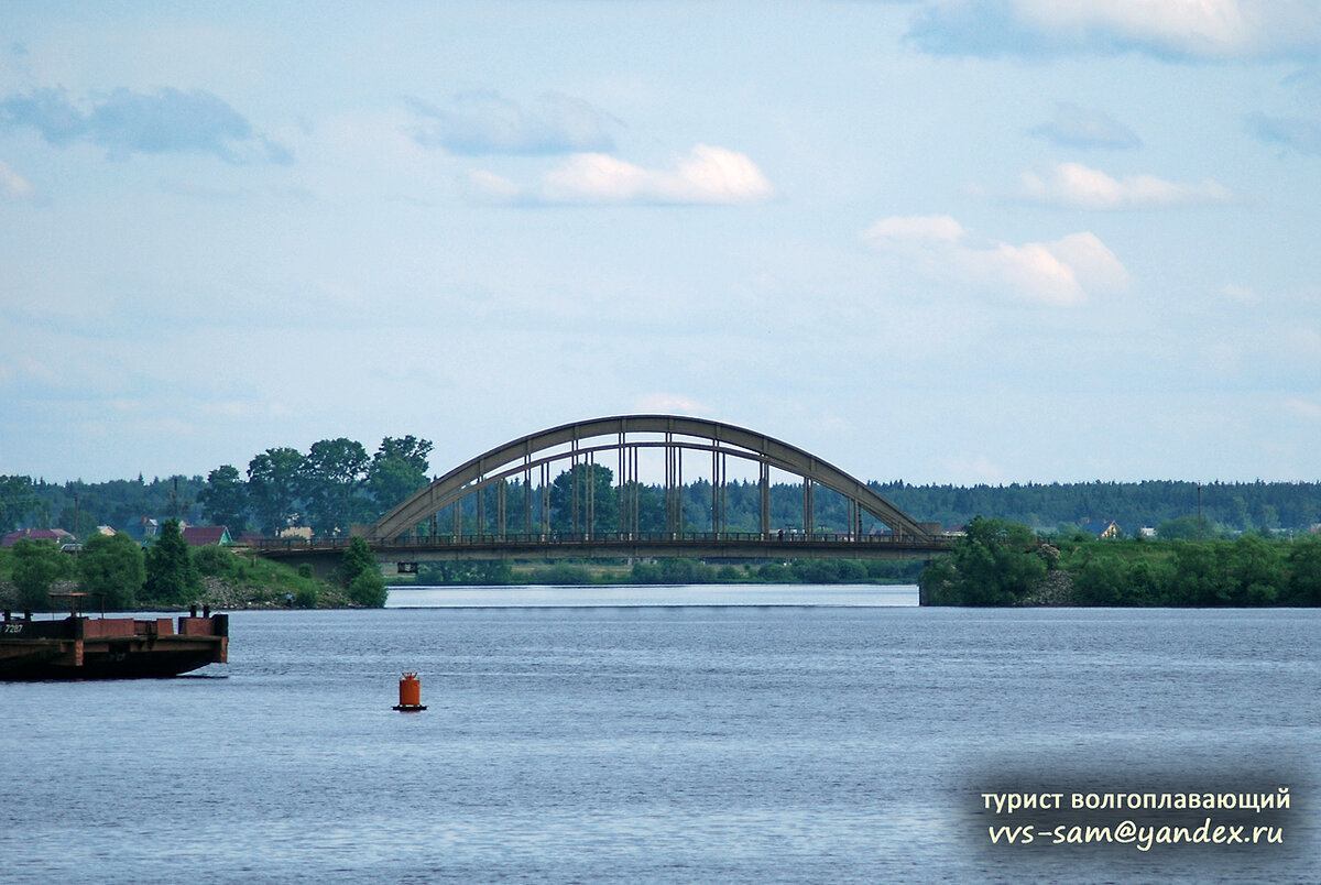 Волга в районе Городня