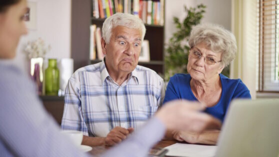    СМИ: риелторы предложили ограничить продажу жилья пенсионерам и сиротам Иван Обухов