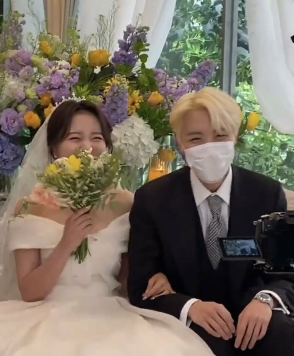 принцесса мадлен швеция. немножко женаты кадры из фильма. серкан болат и эда. женился. женился на телефоне.