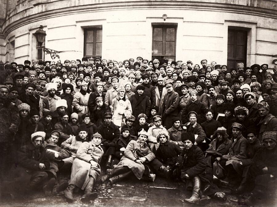 
Делегаты X Всероссийского съезда Советов в декабре 1922 года. Источник фото: ru.wikipedia.org