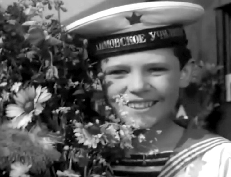 Фото: кадр фильма "Спасённое поколение" 