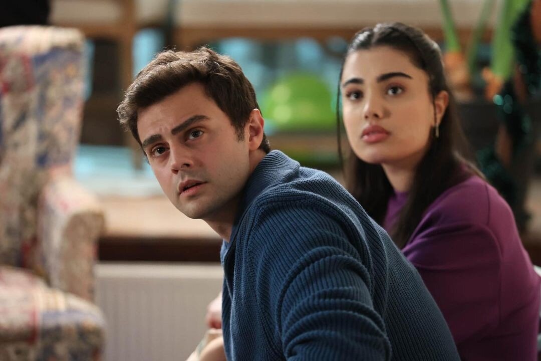 кадр из сериала "Мои братья и сестры"