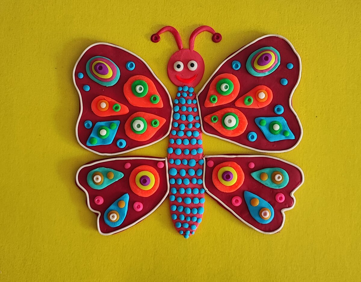 Лепка бабочка. Лепка из пластилина для детей бабочка. Бабочки для лепки пластилином. Бабочка из пластилина для детей. Бабочка из пластилина для детей.