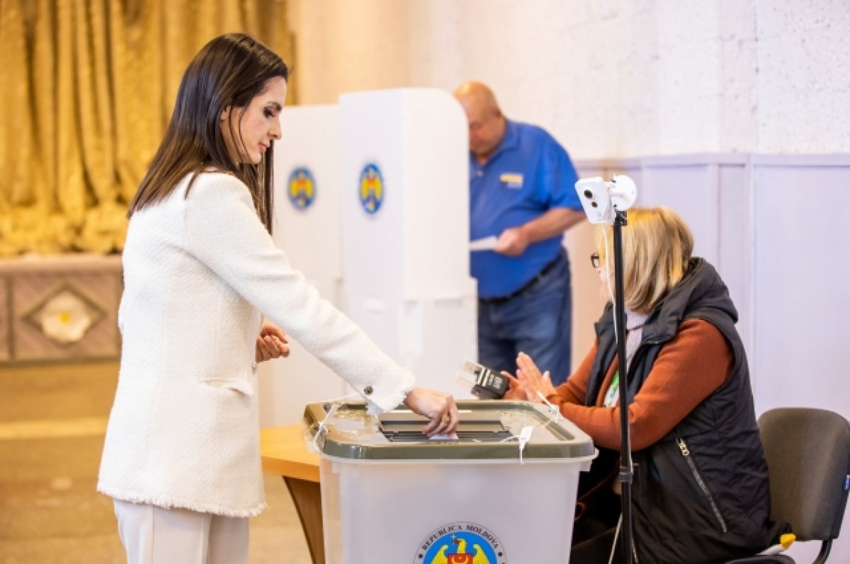    Кандидат от оппозиционной партии «Шор» Евгения Гуцул.