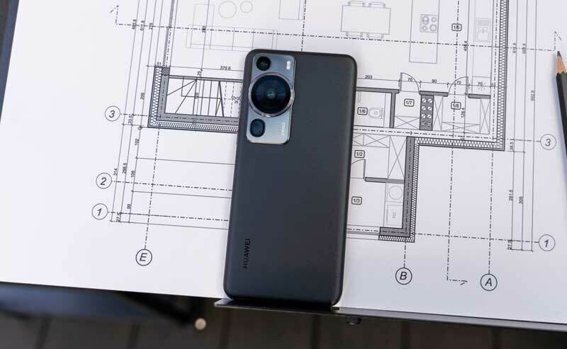 Смартфон Huawei P60 Pro в чёрном цвете