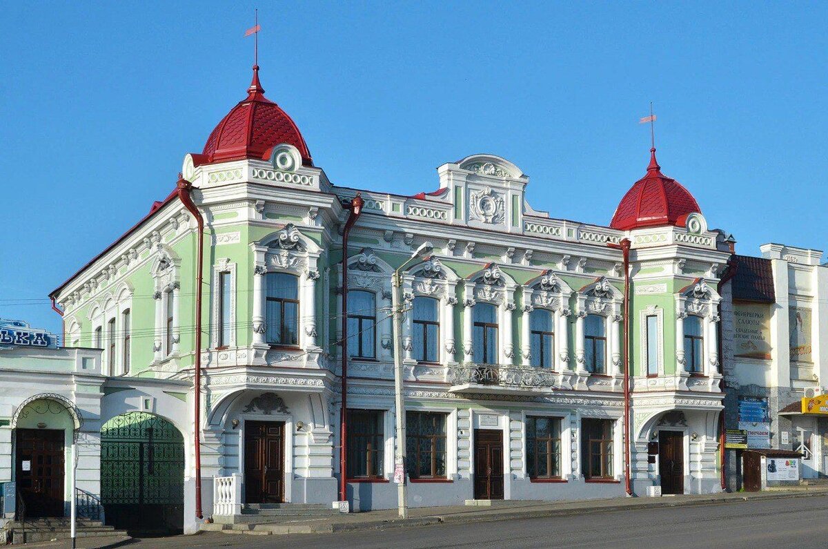 Сарапул. Купеческий «город рыжей девочки» на берегу реки Камы | Turizm |  Дзен