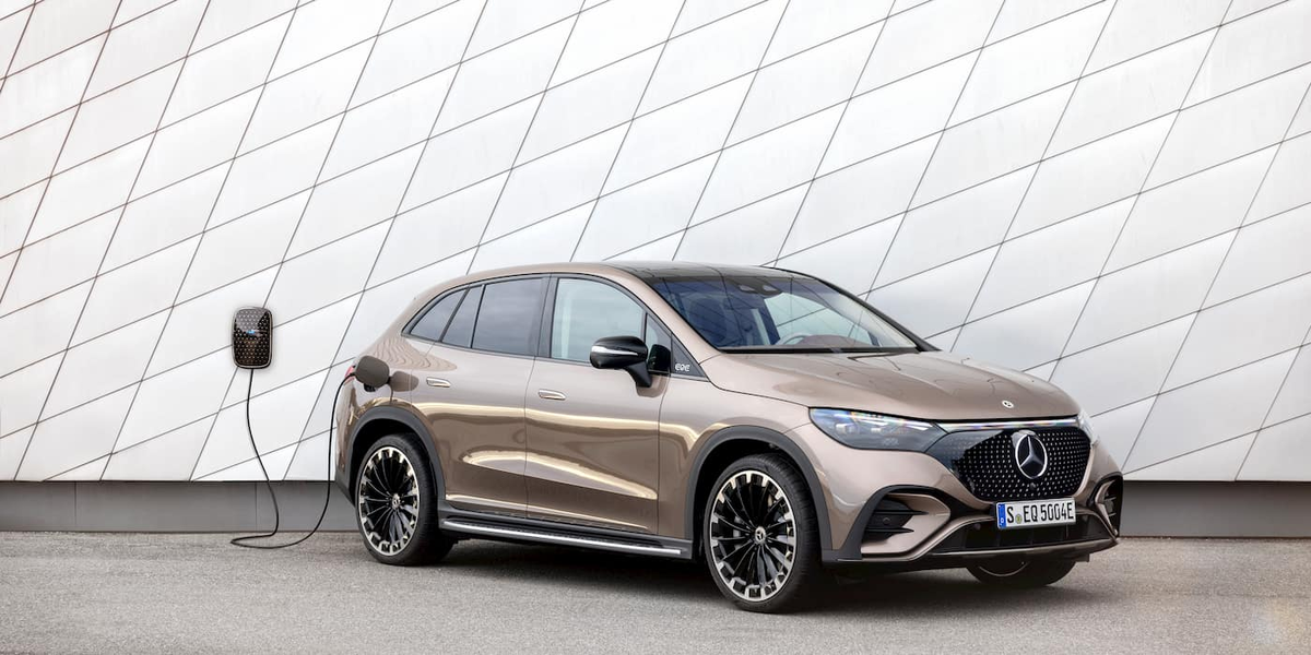 Внедорожник Mercedes EQE