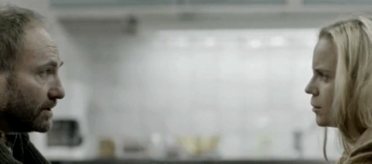 Мартин Руде и Сага Норен (кадр из сериала)