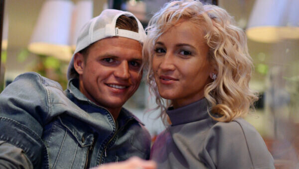    Дмитрий Тарасов и Ольга Бузова. Фото: ТВЦ