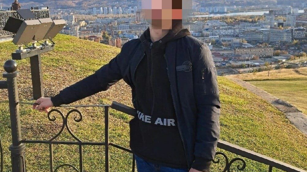     В Красноярске задержали 20-летнего студента СФУ по подозрению в пропаганде терроризма в личной переписке в ВК.