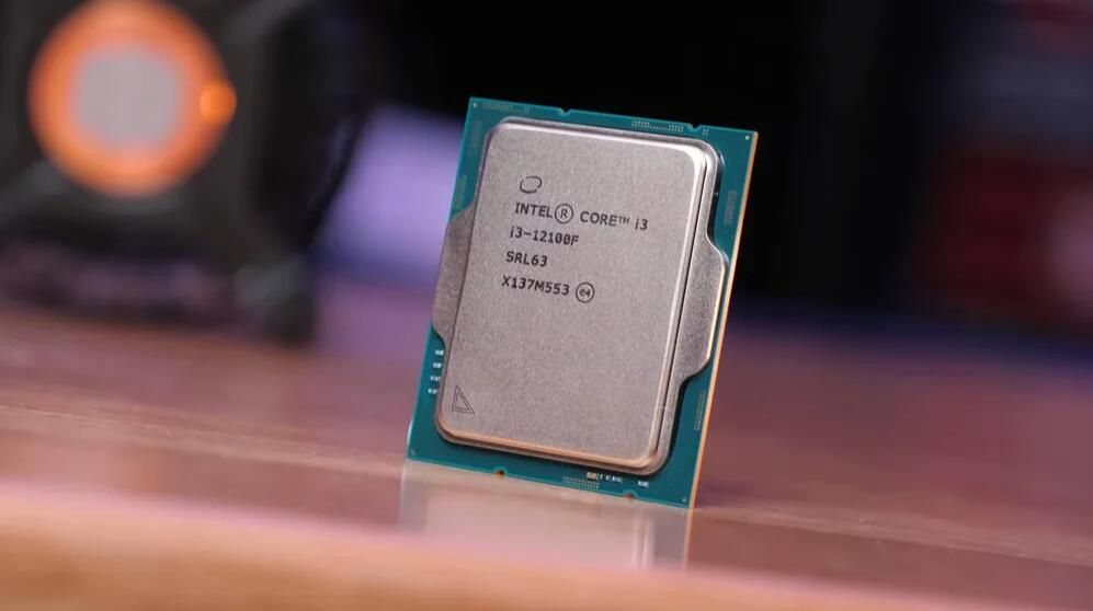 Процессор Intel Core i3-12100f
