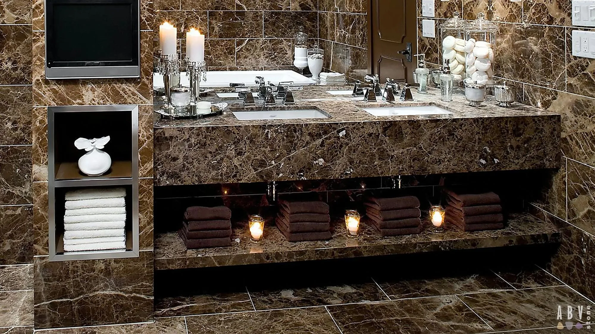 Мрамор Dark Emperador.