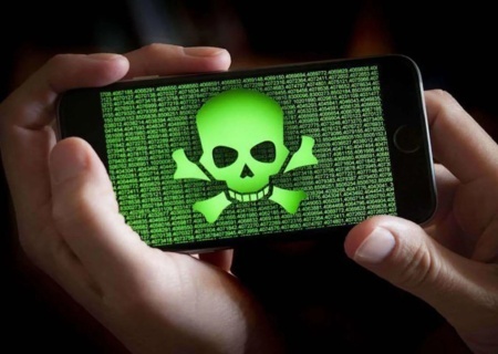    ФСБ разоблачила разведывательные вирусы американцев на устройствах Apple