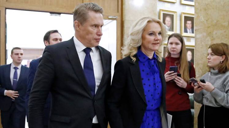 Они хотят окончательно народ добить? Абсурд от Голиковой и Мурашко переложить функции врачей на медсестер