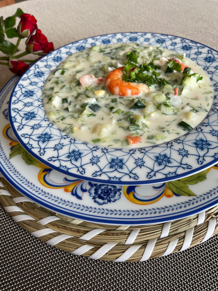 Окрошка с креветками и васаби