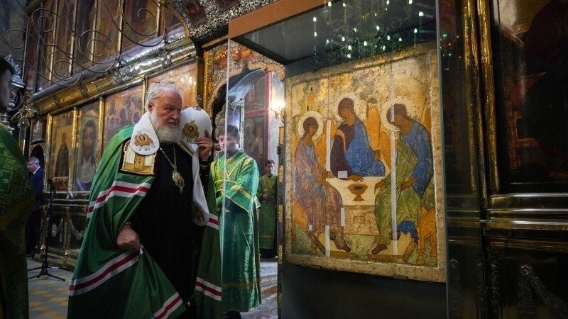     Власти Эстонии внесли в «черный список» патриарха Московского и Всея Руси Кирилла (на фото), запретив ему въезд на свою территорию.