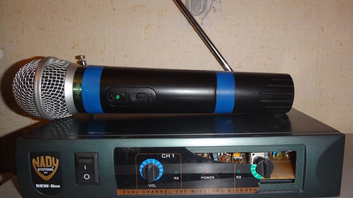     В Тюменской области хакеры взломали радиоэфир и запустили обращение с угрозами в адрес России от имени организации Легион «Свобода России»*, признанной экстремистской и запрещенной на территории РФ.