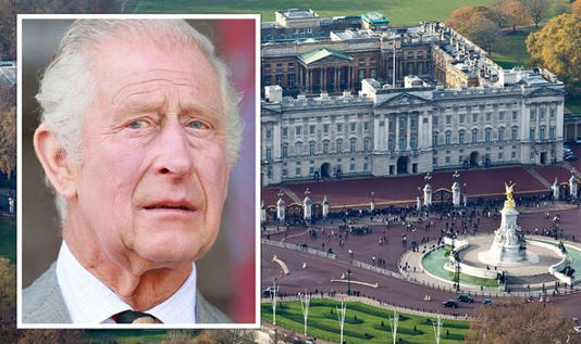 Король Чарльз III и Букингемский дворец