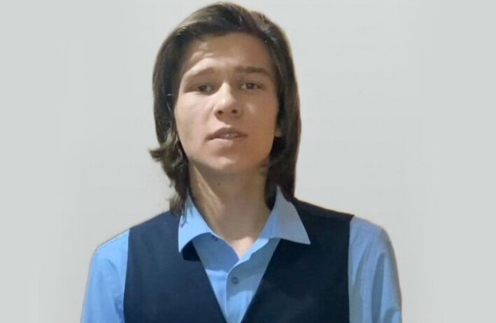 Выпускник гимназии № 16 Матвей Конев